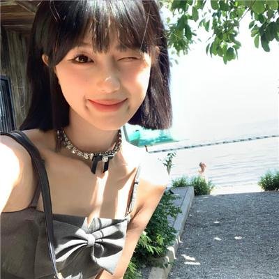 我是周时青
